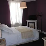 Les Logis Du Roy Апарт-отель 4*