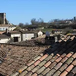 Апарт-отель Les Logis Du Roy Сент-Эмильон