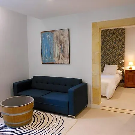 Hotel apartamentowy Les Logis Du Roy