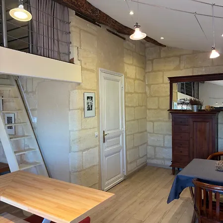 Aparthotel Les Logis Du Roy 4*