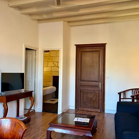Les Logis Du Roy 4*