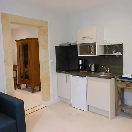 Les Logis Du Roy Apart Otel Saint-Émilion