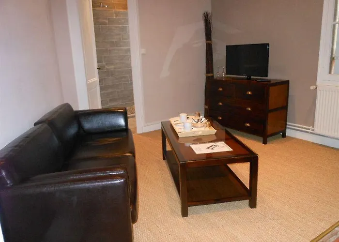 מלון דירות Les Logis Du Roy סנט-אמיליון