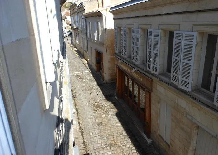 מלון דירות Les Logis Du Roy 4*