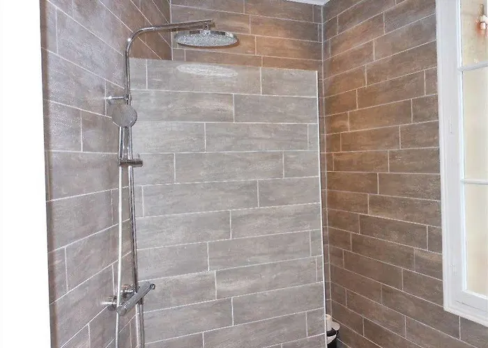 Les Logis Du Roy 4* סנט-אמיליון